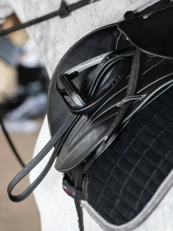 LeMieux® Vector Stirrup Leathers